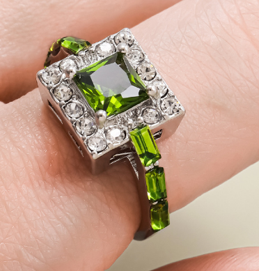Luxury Square Diamond Statement Ring