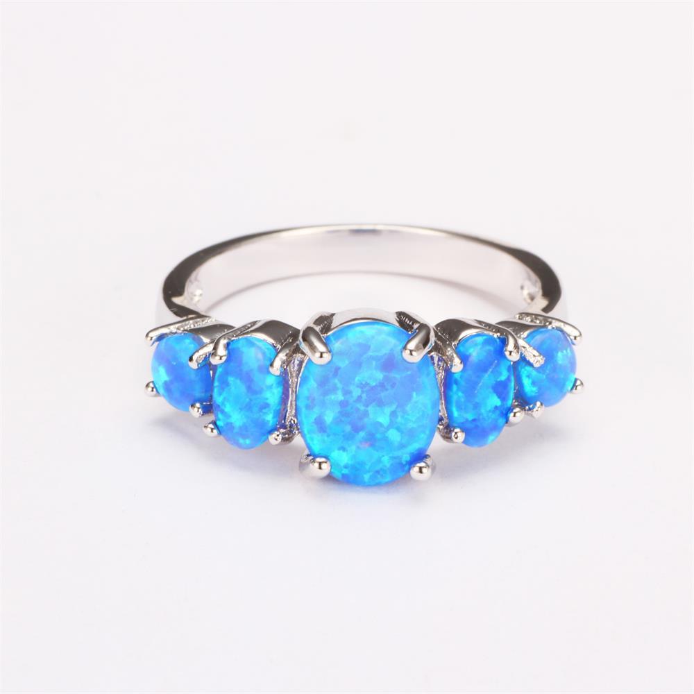 Elegant Geometric Silver Ring