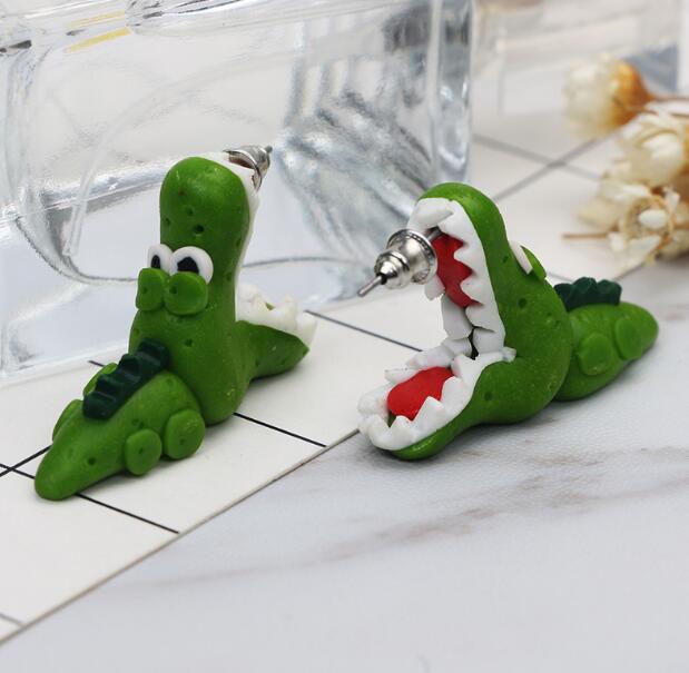 Fashionable Crocodile Earrings - Animal Jewelry