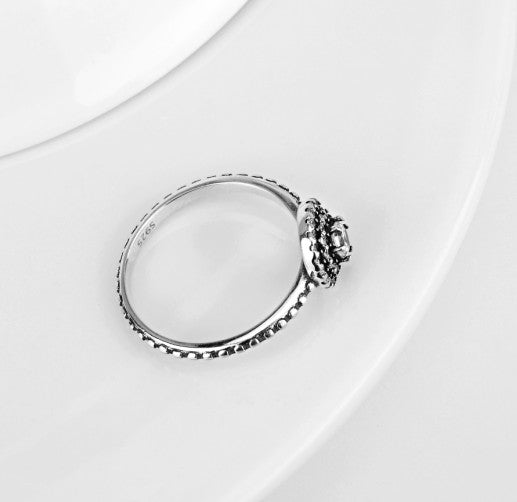 Dazzling Sterling 925 Ring
